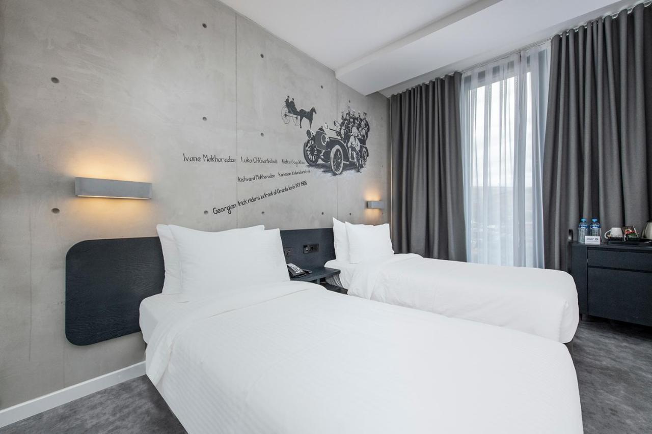 Hotel Golden Tulip Design Tbilisi Exterior foto
