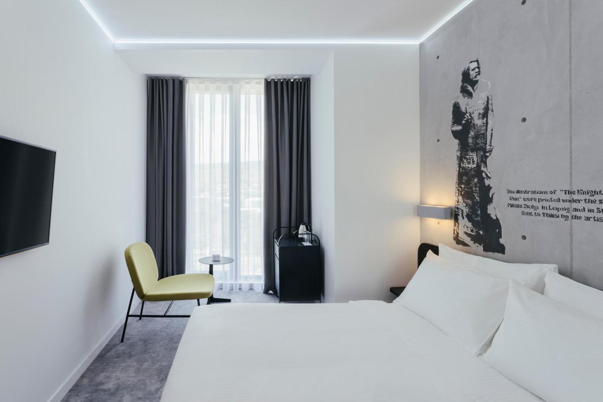 Hotel Golden Tulip Design Tbilisi Exterior foto