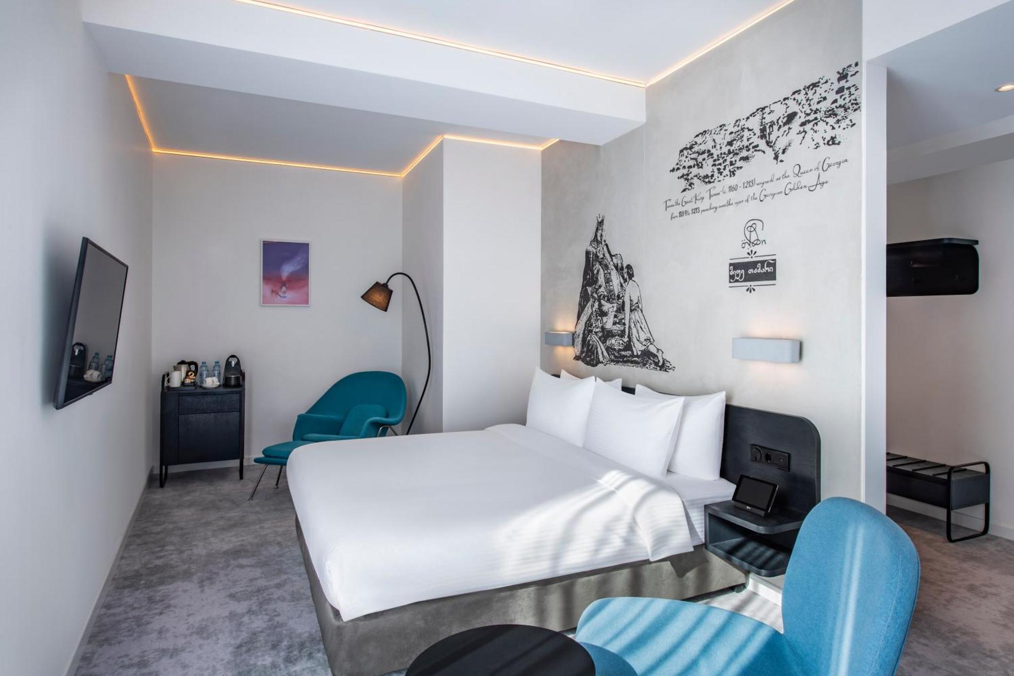 Hotel Golden Tulip Design Tbilisi Exterior foto