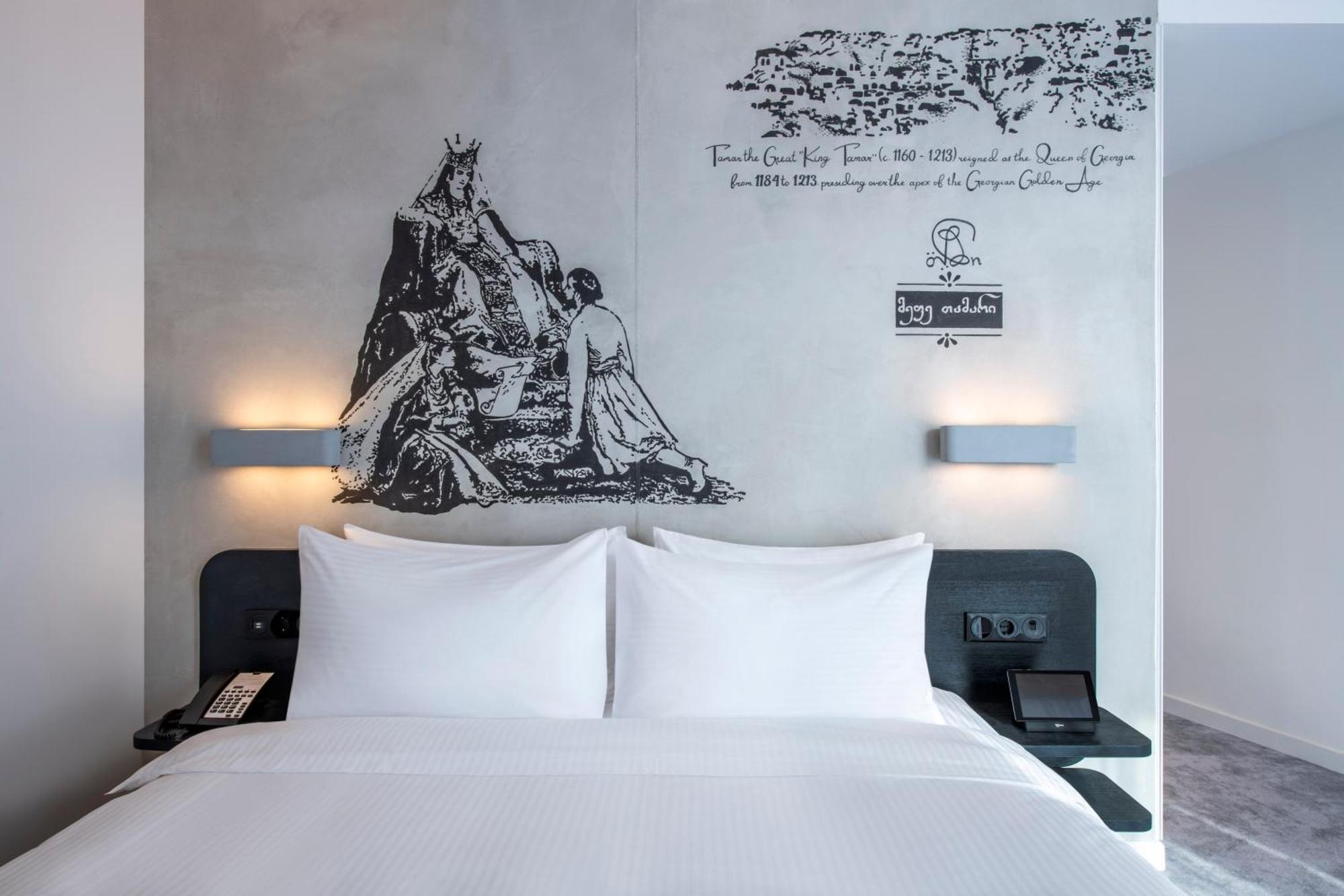 Hotel Golden Tulip Design Tbilisi Exterior foto