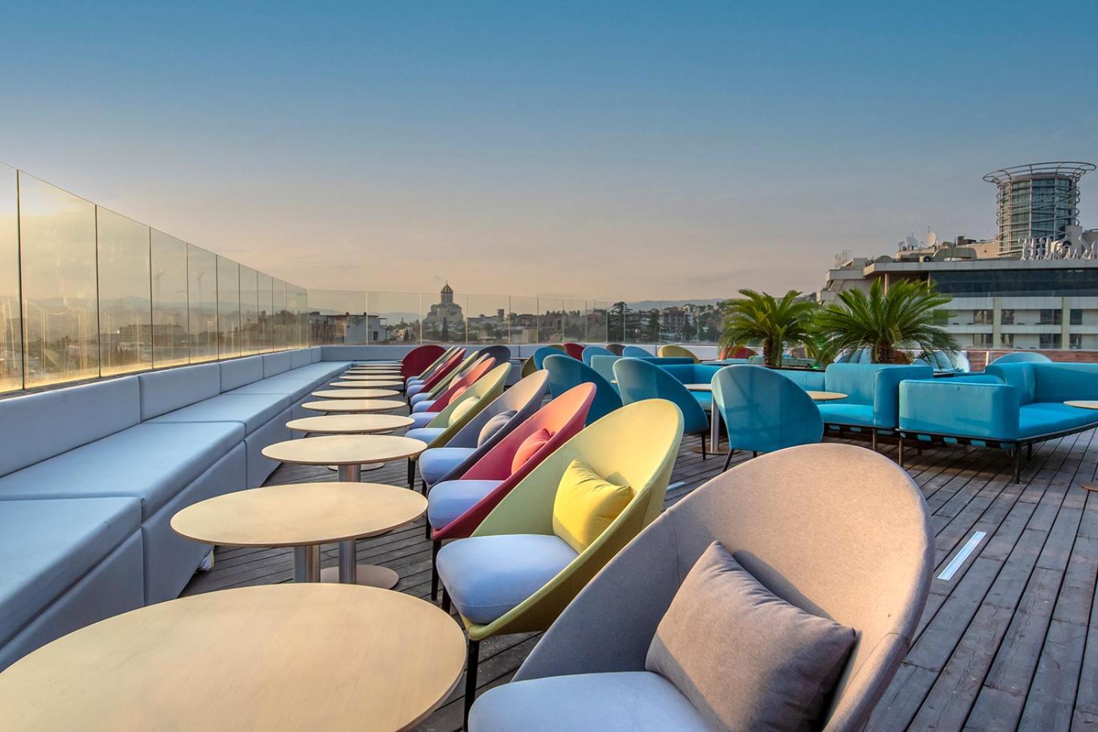Hotel Golden Tulip Design Tbilisi Exterior foto