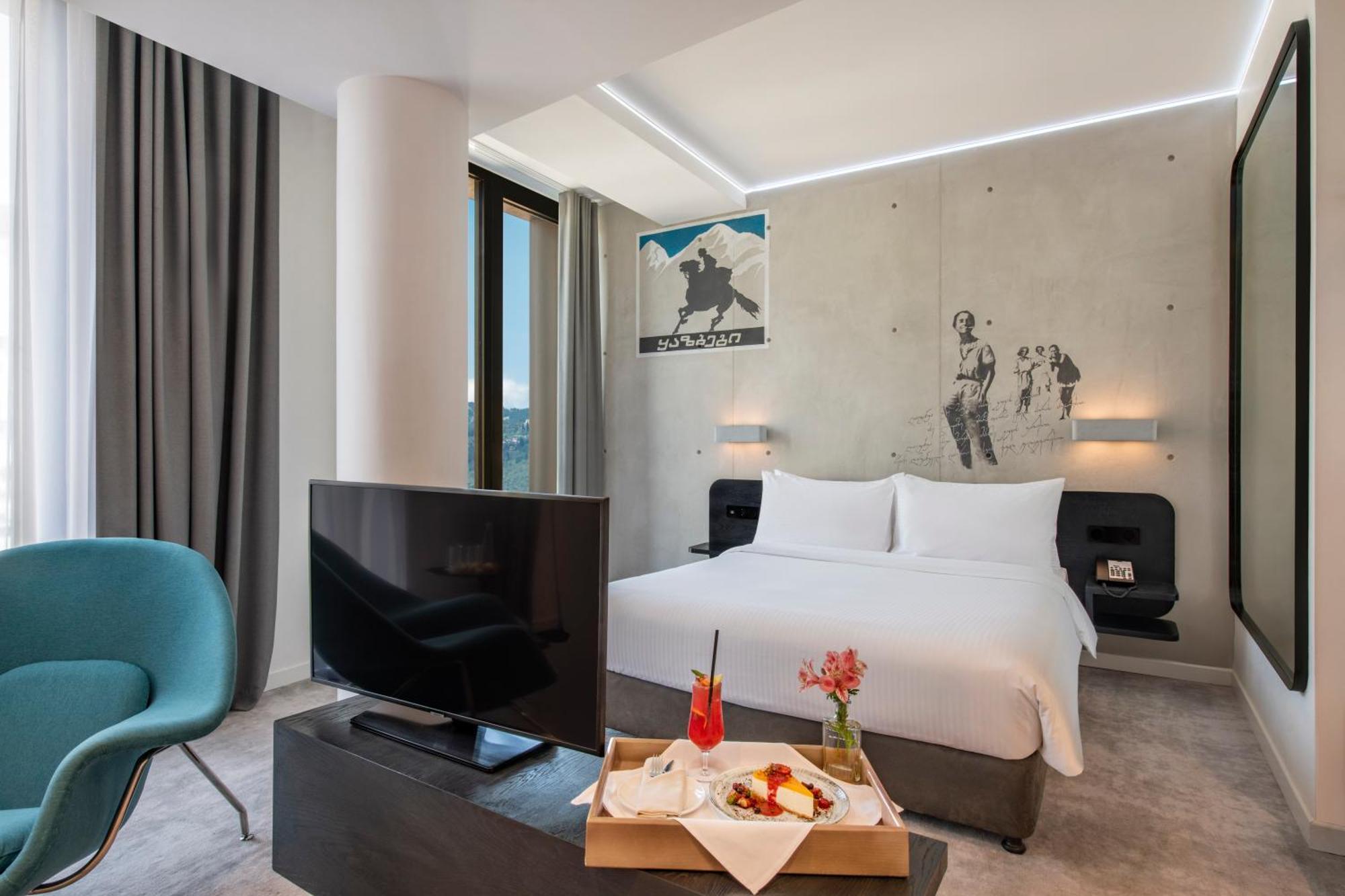 Hotel Golden Tulip Design Tbilisi Exterior foto